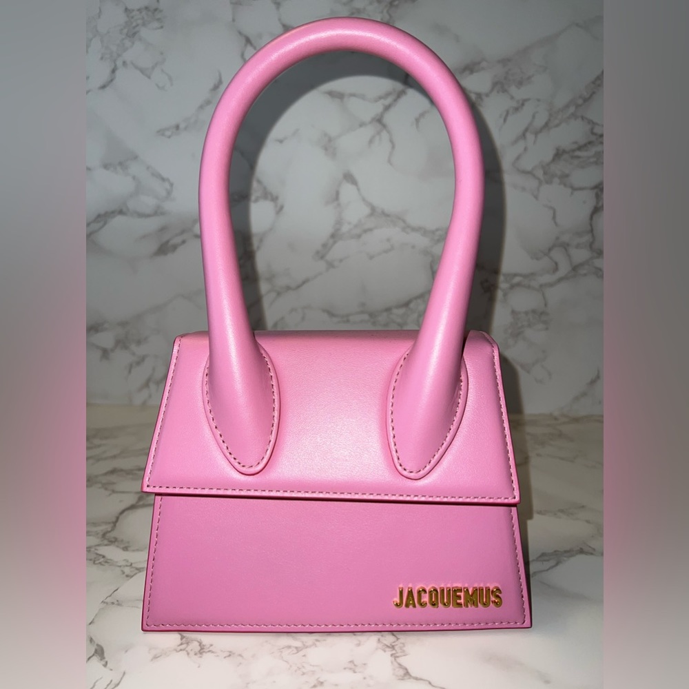 Jacquemus Le Chiquito Moyen